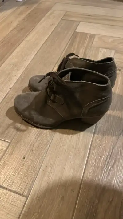 Botines de cuero marrón para mujer - miniatura 1