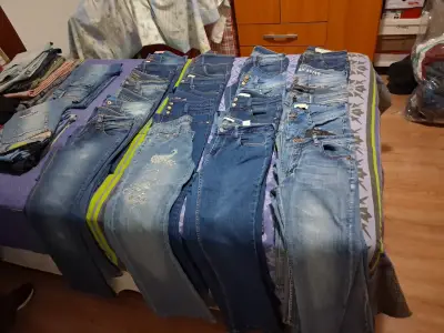 Lote de jeans de mezclilla para mujer - miniatura 1