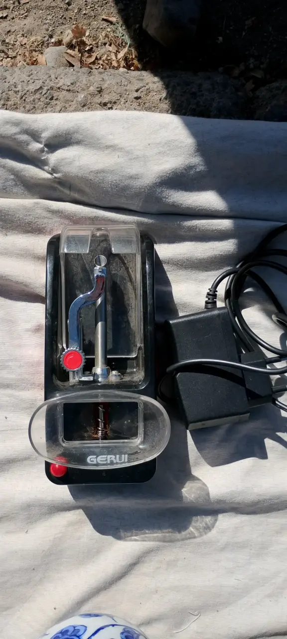 Máquina eléctrica para hacer cigarrillos Gerui - 2