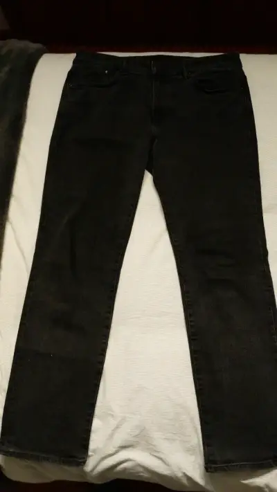 Jeans negros de hombre - miniatura 1