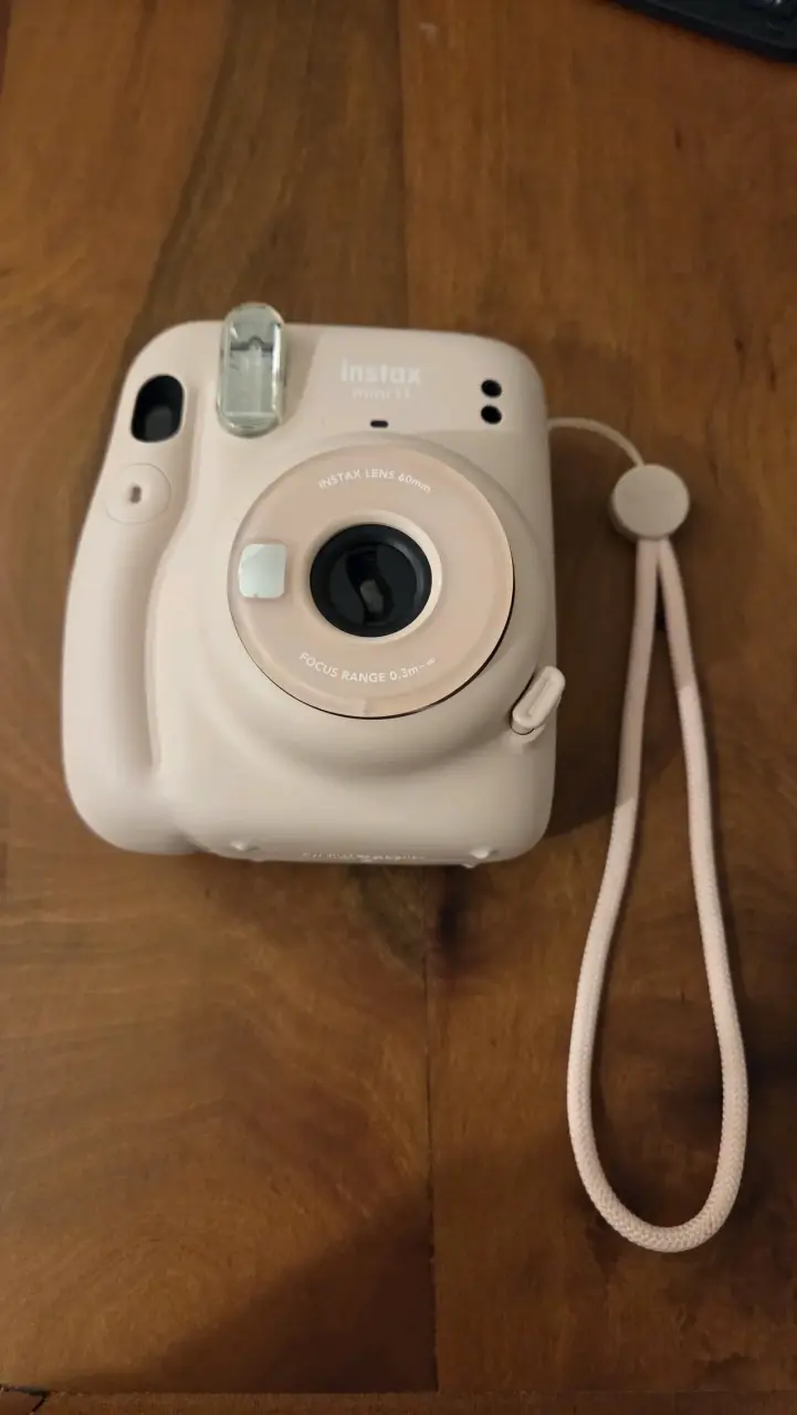Cámara Instax Mini 11 rosa - 1