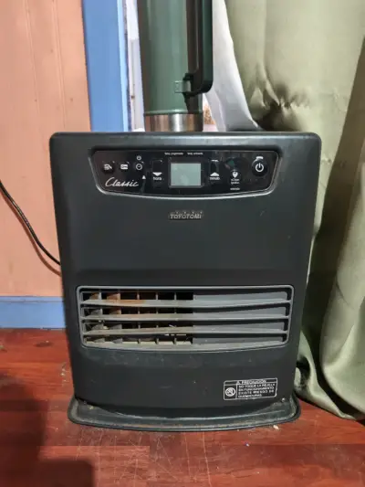 Estufa a parafina Toyotomi 3 kW LC-28 Classic - miniatura 2