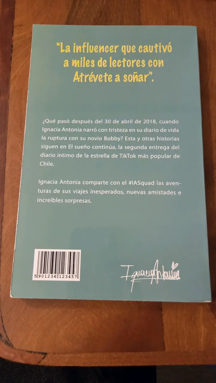 Libro 'El Sueño Continúa' de Ignacia Antonia - 2