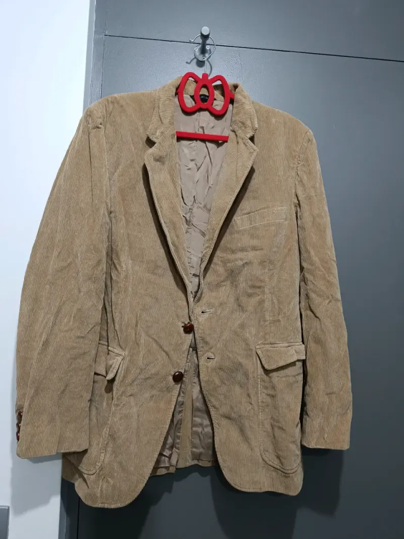 Blazer de pana beige para hombre