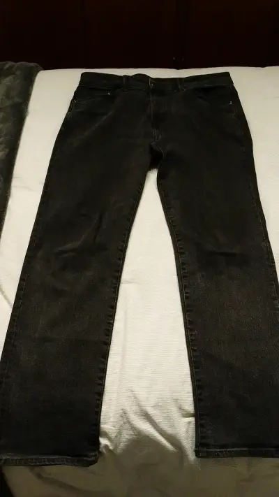 Jeans negros de hombre - miniatura 1