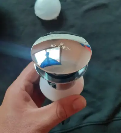 Desagüe pop-up cromado para lavabo - miniatura 3