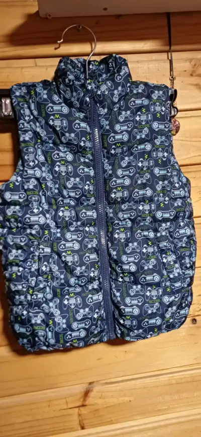 Chaleco infantil estampado de videojuegos - miniatura 1