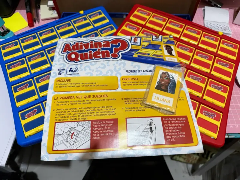 Juego de mesa Adivina Quién de Hasbro - 2