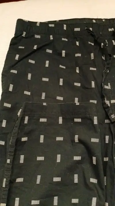 Pantalones de pijama azul marino con diseño - miniatura 3