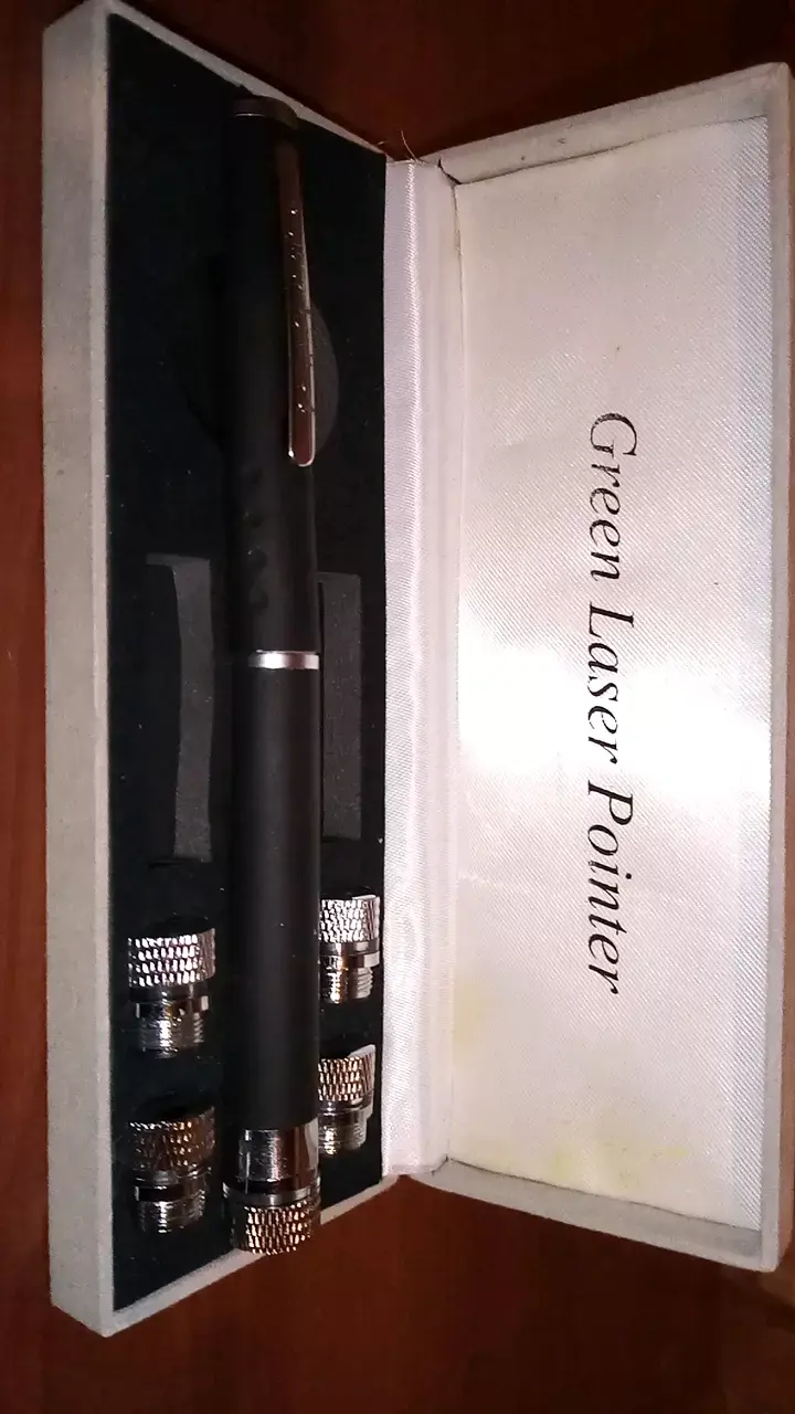 Puntero láser verde con estuche elegante - 2