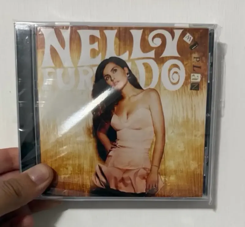 CD Nelly Furtado - Mi Plan en buen estado