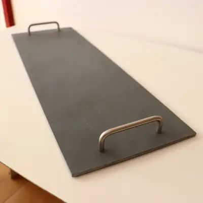 Bandeja de porcelanato con asas de acero inox. - miniatura 1