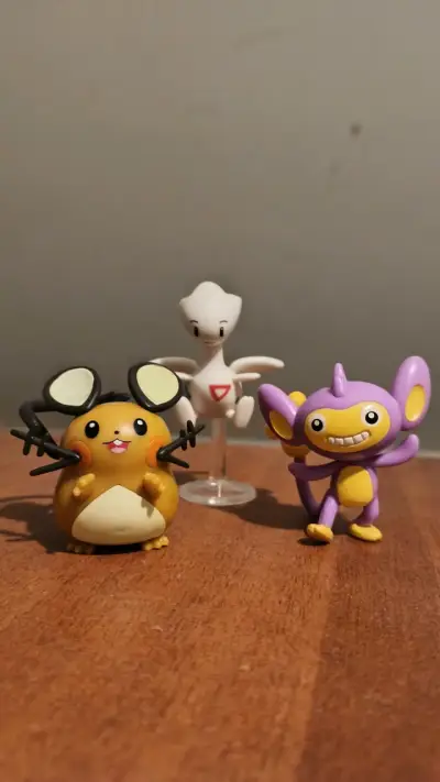 Figuras Pokémon / Anime - miniatura 1