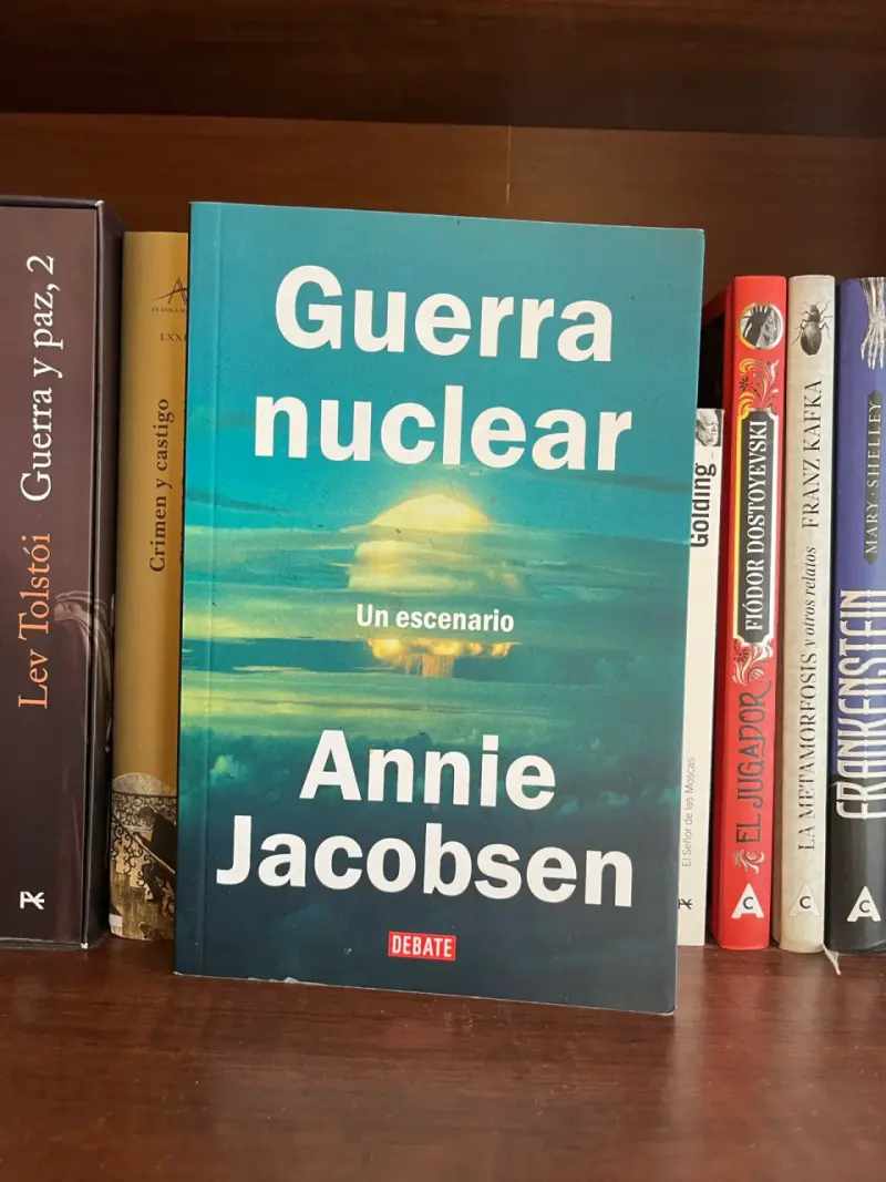 Libro 'Guerra nuclear' - 1