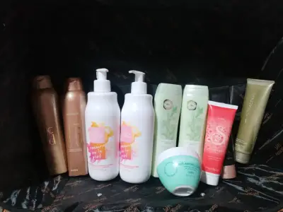Lote de productos de cuidado personal - miniatura 1