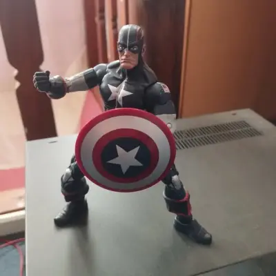 Capitan America Secret War Marvel Legends - miniatura 3