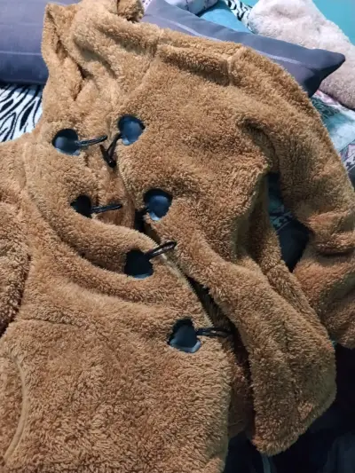 Chaqueta de lana polar bicolor - miniatura 2