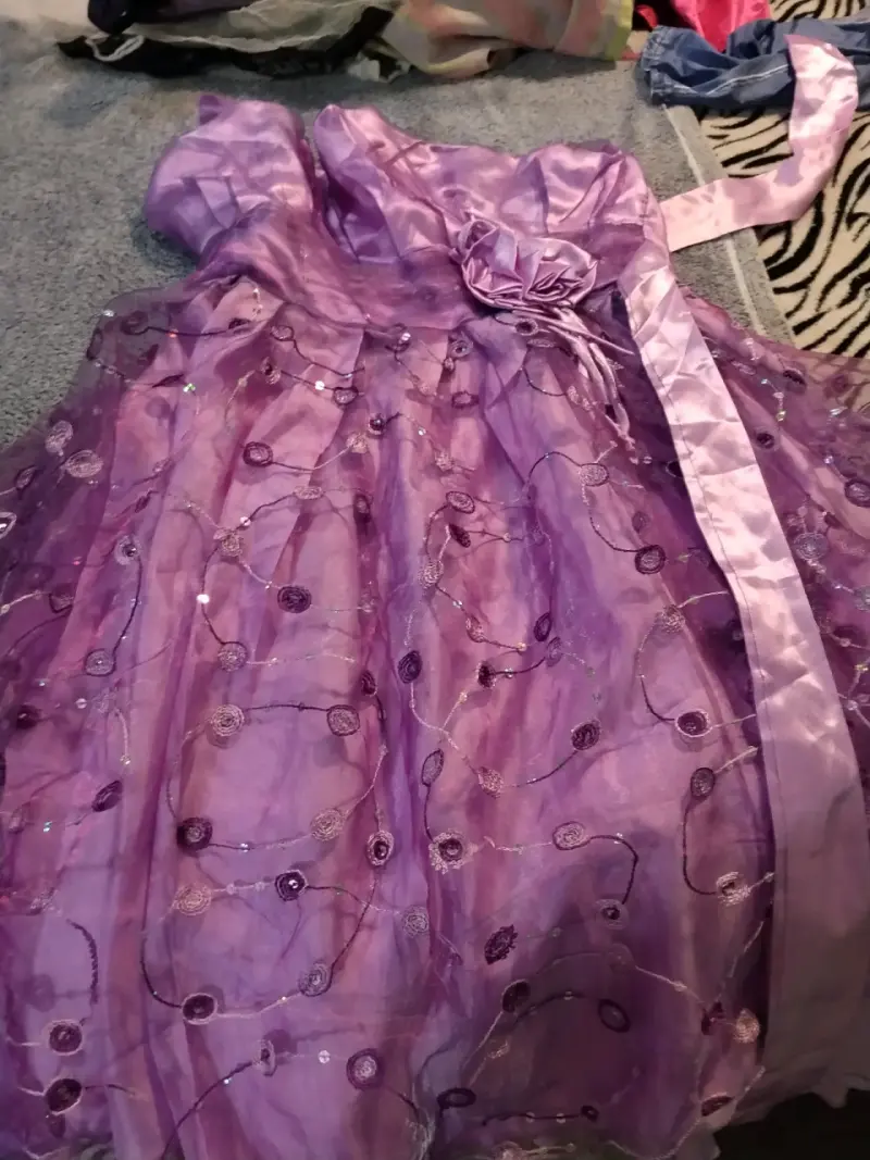 Vestido de encaje blanco y negro para niña - 2