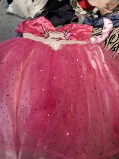 Vestido de encaje blanco y negro para niña - miniatura 3