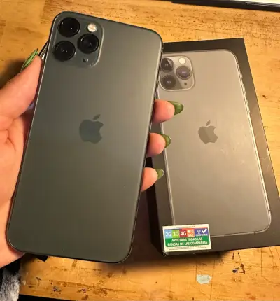 iPhone 11 Pro Max 64GB Midnight Green - miniatura 1