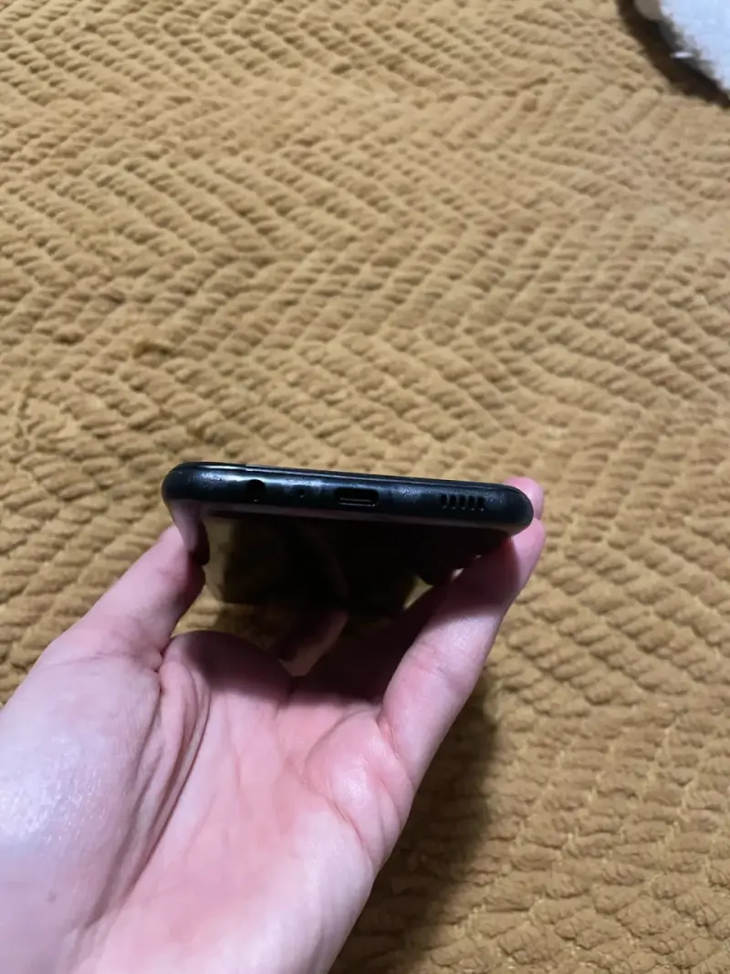 Samsung Galaxy A04E - detalle en pantalla - 4