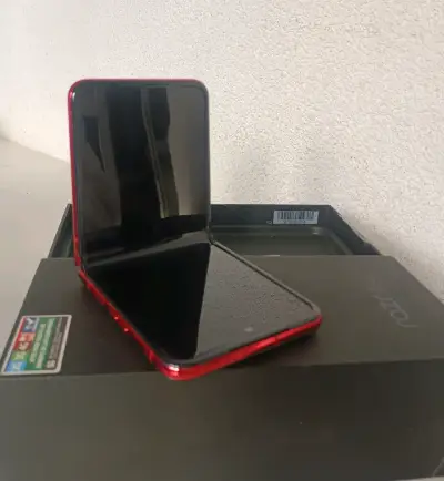 Motorola Razr 40 - miniatura 1
