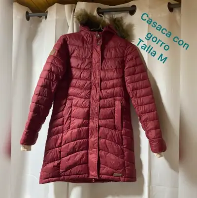 Abrigo acolchado rojo con capucha talla M - miniatura 1