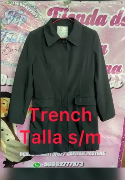 Abrigo acolchado rojo con capucha talla M - miniatura 4