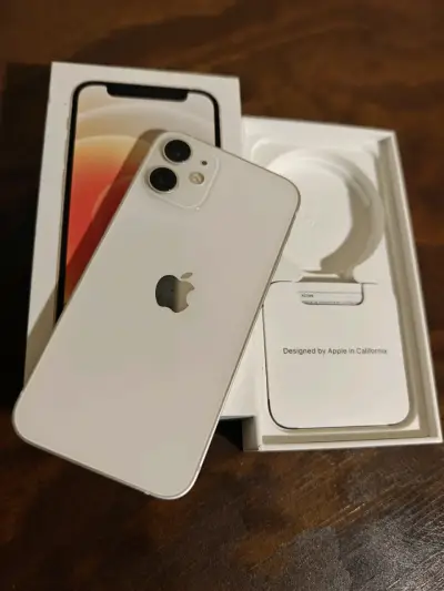 iPhone 12 Mini blanco en excelente estado - miniatura 1