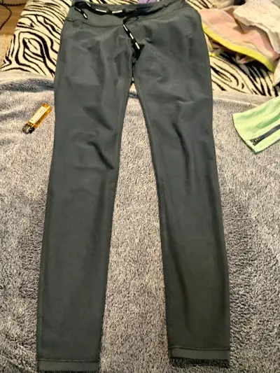 Pantalones deportivos azul oscuro para mujer - miniatura 2