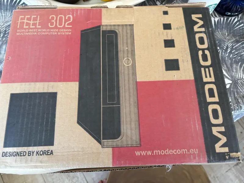 Gabinete Modecom Feel 302 para PC - 1