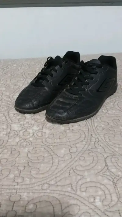 Zapatillas Deportivas Negras Umbro - miniatura 1