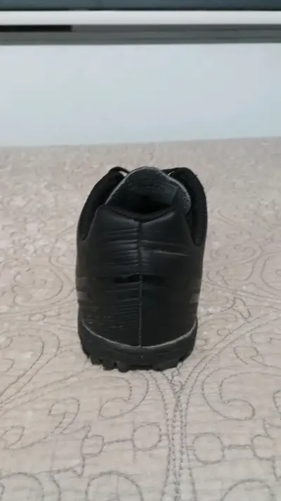 Zapatillas Deportivas Negras Umbro - miniatura 3