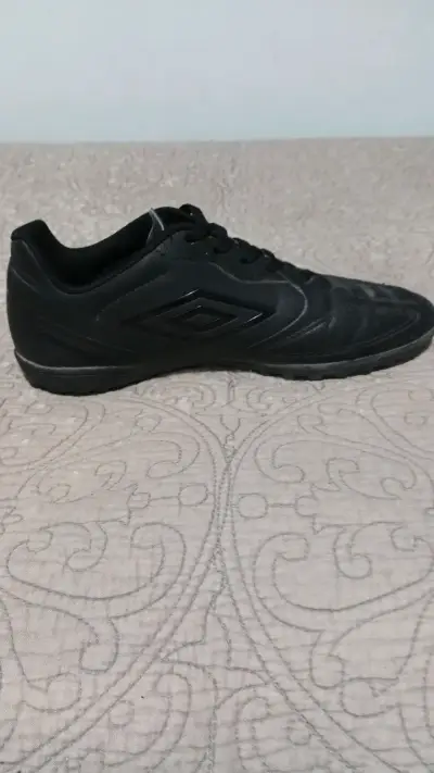 Zapatillas Deportivas Negras Umbro - miniatura 4