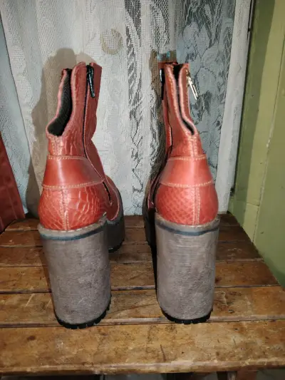 Botines de cuero con plataforma y cierre - miniatura 3