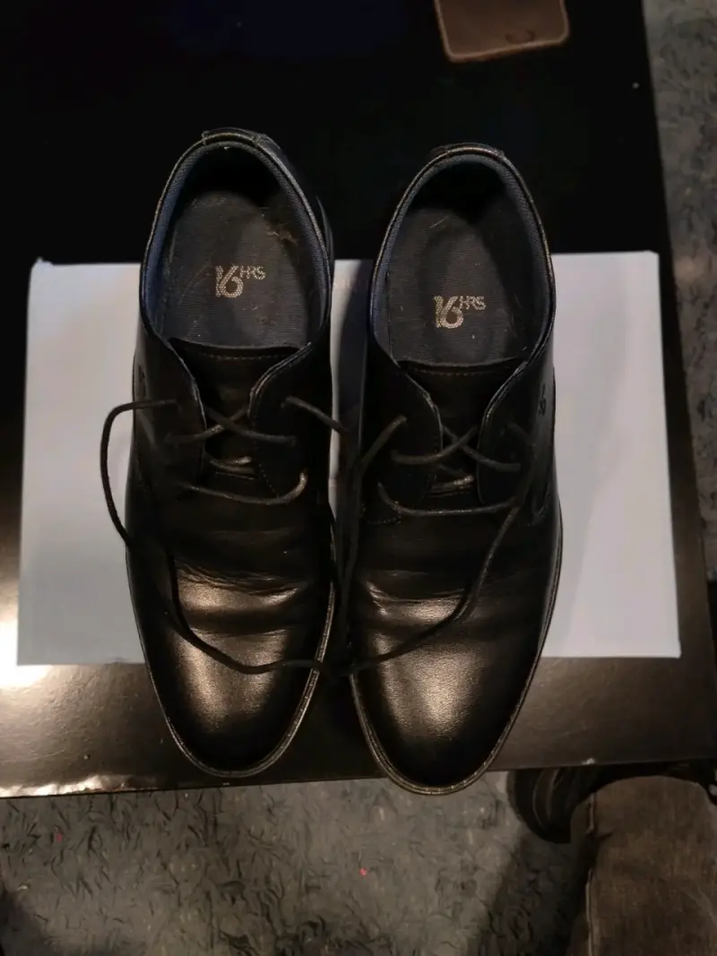 Zapatos formales de cuero negro para hombre - 3
