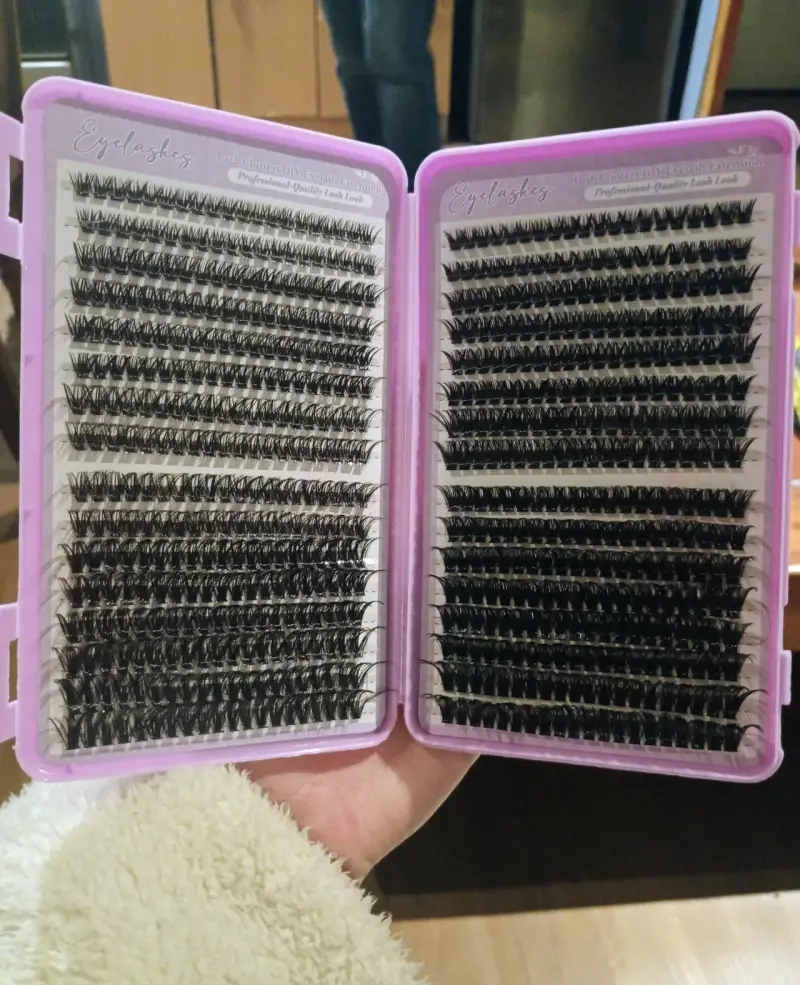 Extensiones de pestañas en racimo - 1