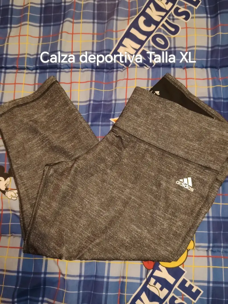 Calza deportiva Adidas gris talla XL