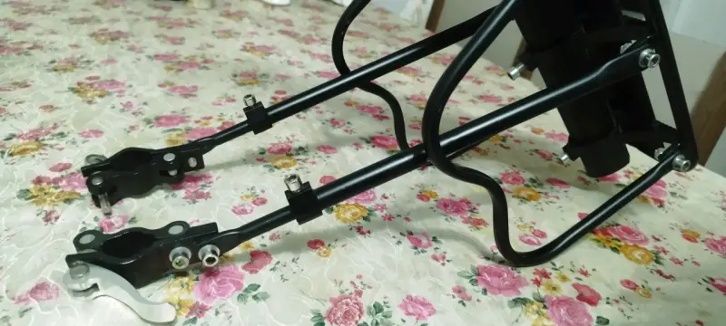Parrilla trasera + bolso para bicicleta ajustable - 2