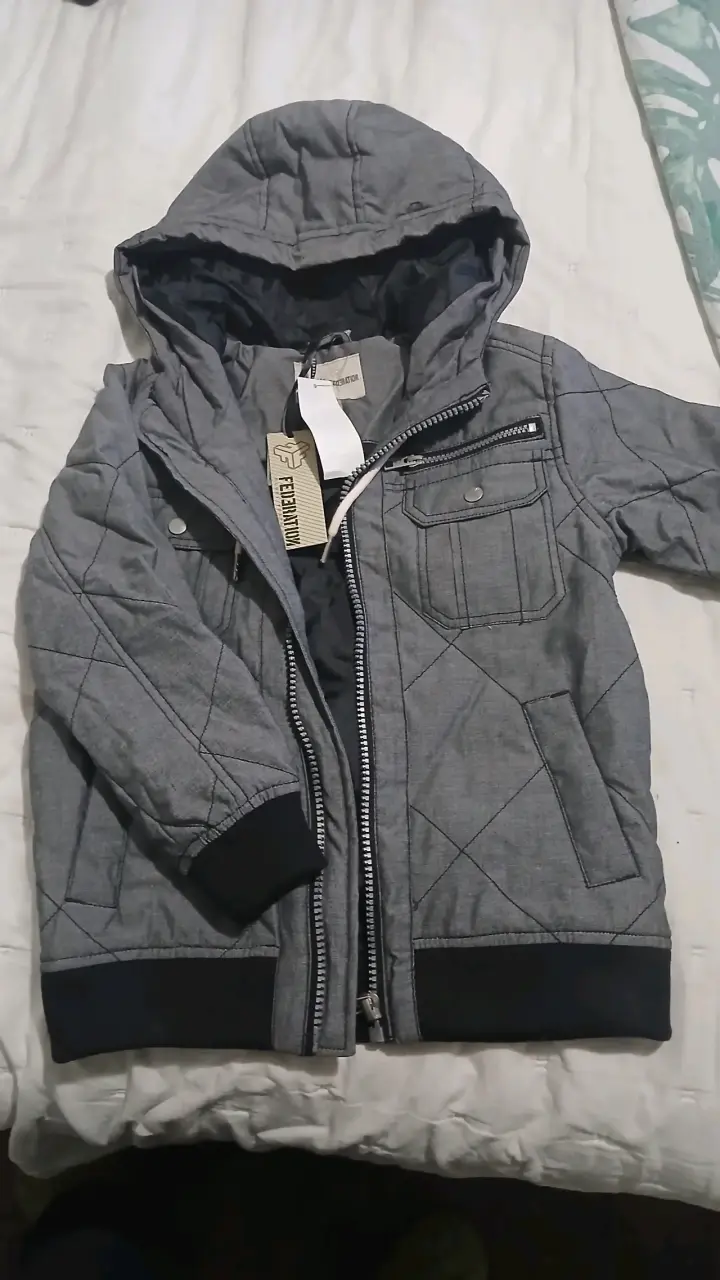 Chaqueta gris con capucha para niños - 1