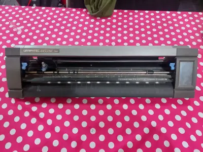 Plotter de corte Graphtec CE Lite-50 - miniatura 1