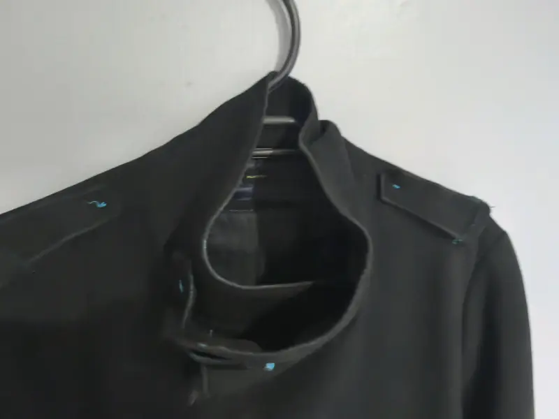Abrigo negro con cierre y cuello alto Zara - 3