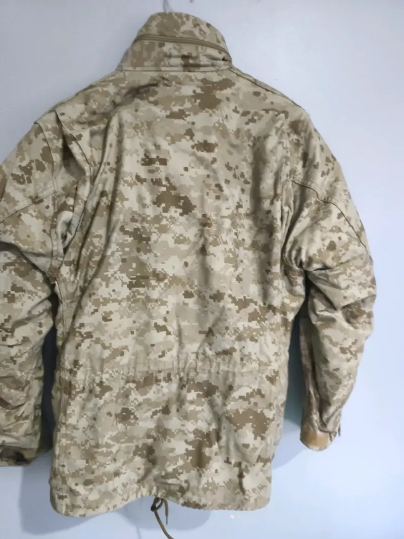 Chaqueta camuflada militar térmica original - 2
