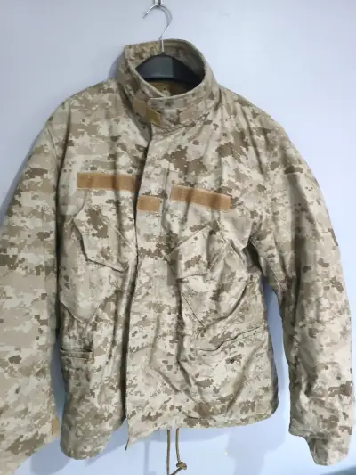 Chaqueta camuflada militar térmica original - miniatura 6