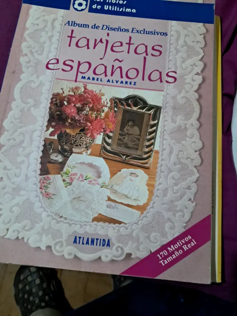 Álbum de diseños exclusivos de tarjetas - 1
