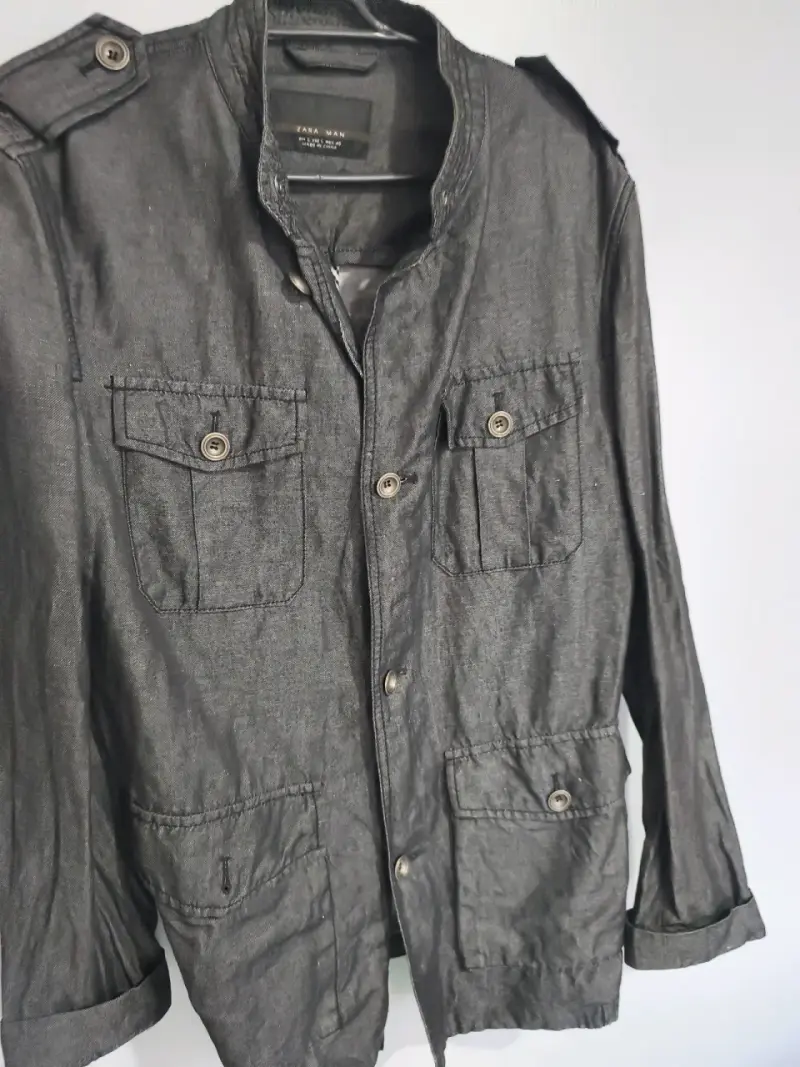 Chaqueta negra Zara Man estilo casual - 3