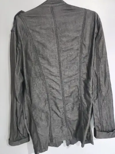Chaqueta negra Zara Man estilo casual - miniatura 4