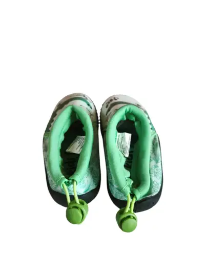 ✨Zapatos agua, talla 29, Corona ✨ - miniatura 3