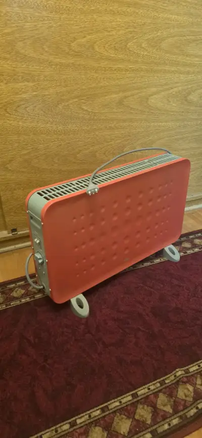 Calefactor oleoeléctrico rojo portátil - miniatura 1
