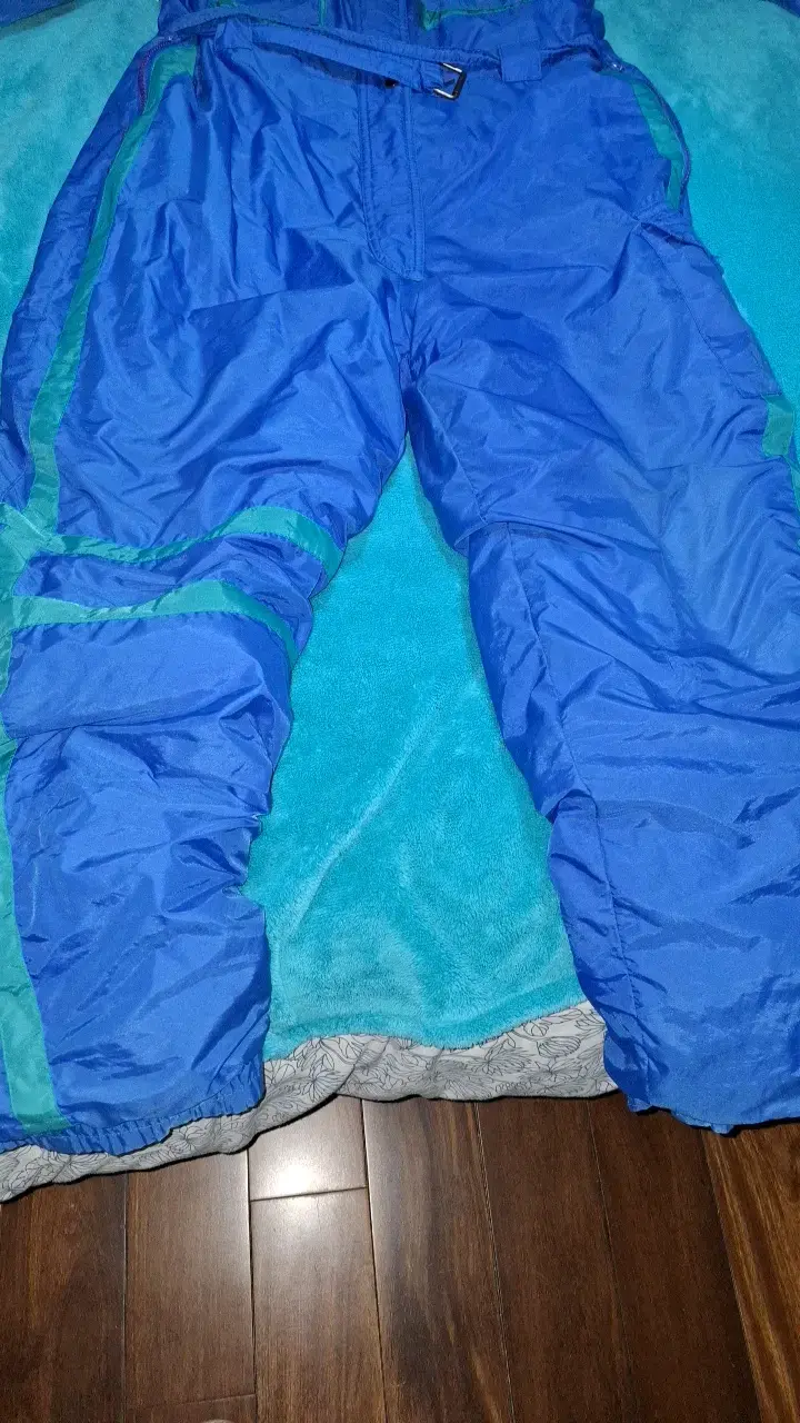 Enterito de esquí azul con detalles verdes - 2